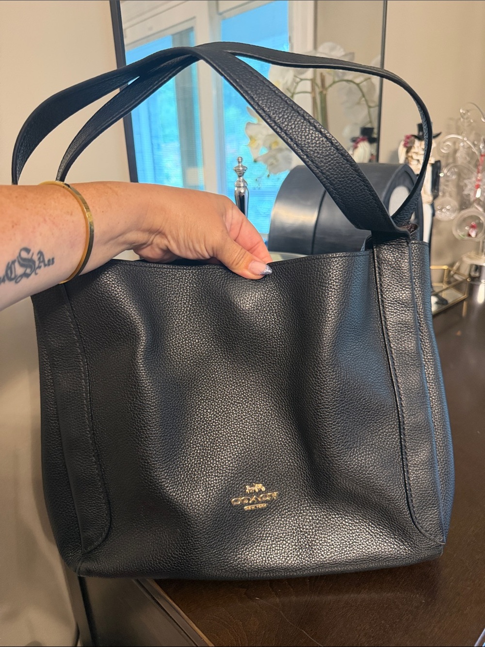 Coach Hadley Black Leather Tote Bag - Classic Everyday Carry EUC